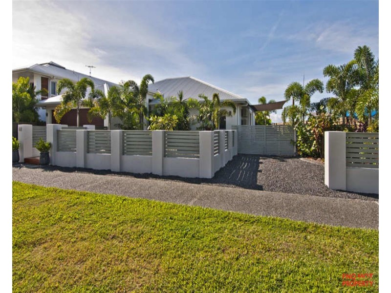 /61 Harbour Drive, Trinity Park QLD 4879