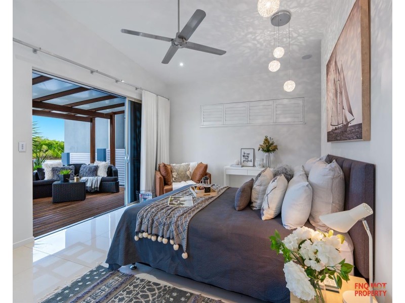 /4 Marina Quay, Trinity Park QLD 4879