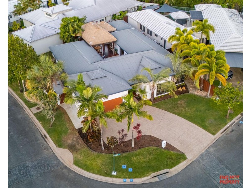 /6 Quest Court, Trinity Park QLD 4879