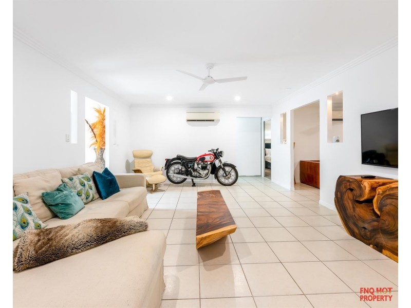 /23 Aurelia Road, Palm Cove QLD 4879