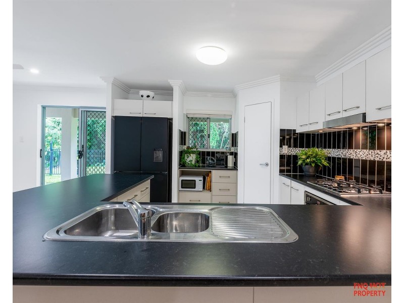 /23 Aurelia Road, Palm Cove QLD 4879