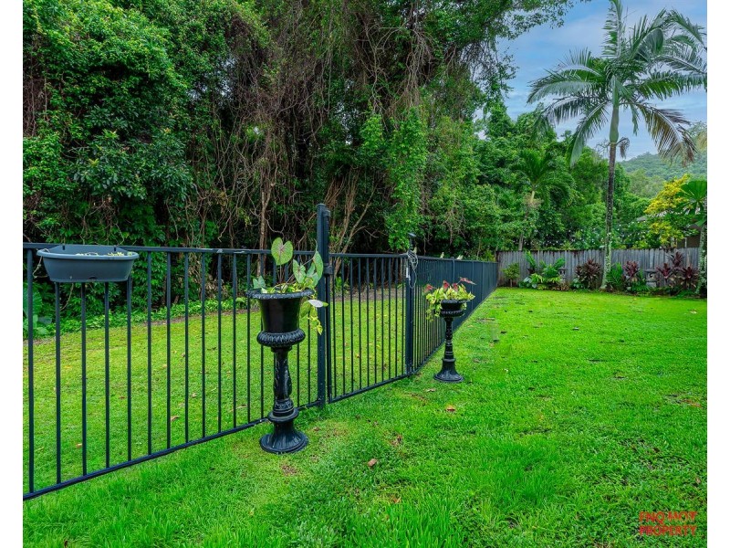 /23 Aurelia Road, Palm Cove QLD 4879