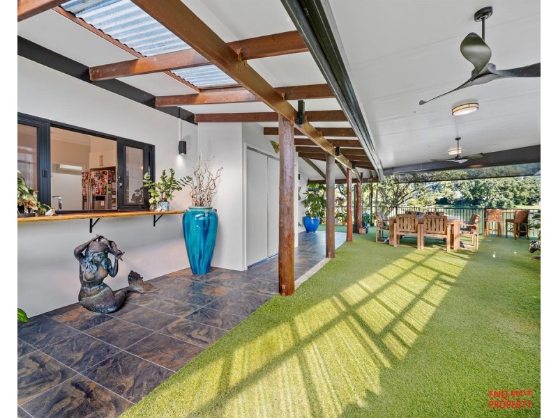 19/2-6 Lake Placid Road, Caravonica QLD 4878