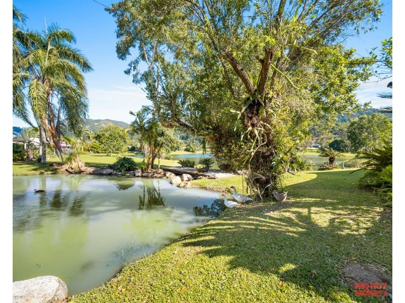 19/2-6 Lake Placid Road, Caravonica QLD 4878