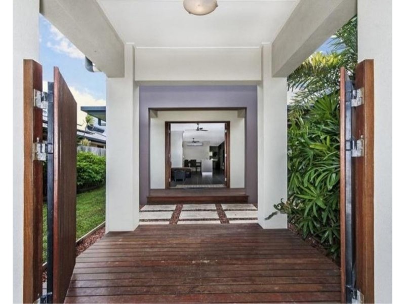 /96 Harbour Drive, Trinity Park QLD 4879