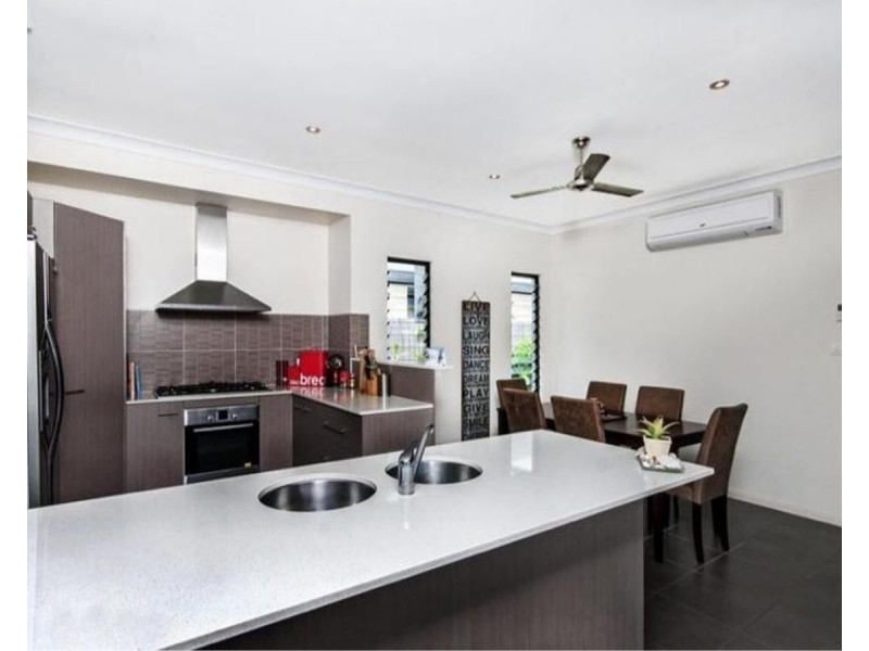 /96 Harbour Drive, Trinity Park QLD 4879