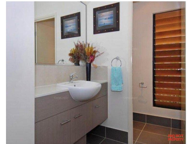 /96 Harbour Drive, Trinity Park QLD 4879