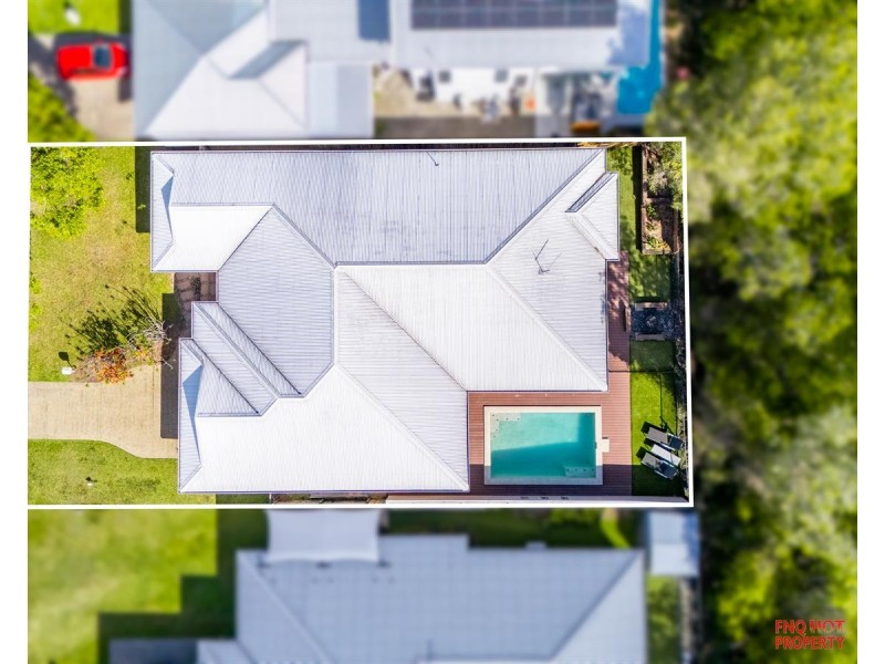 /9 Icefire Quay, Trinity Park QLD 4879