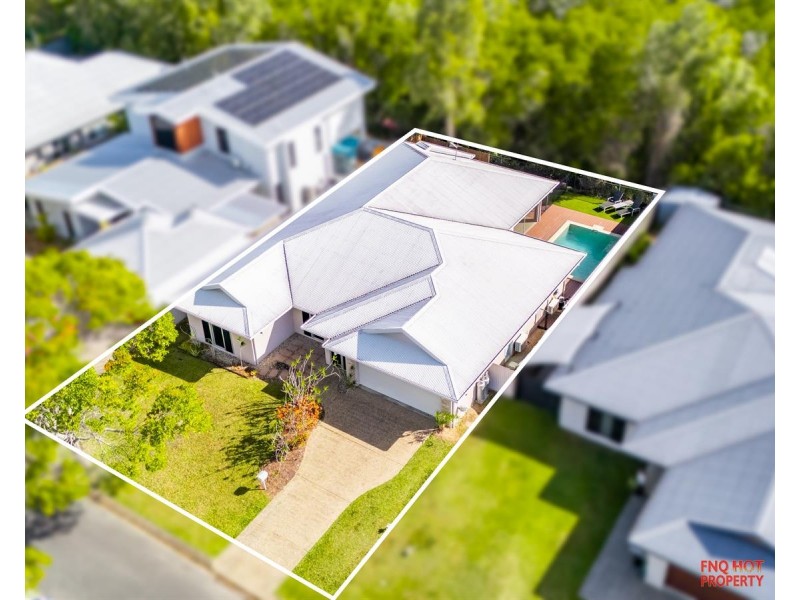 /9 Icefire Quay, Trinity Park QLD 4879