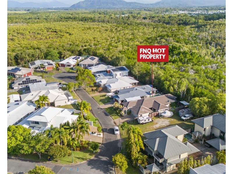 /13 Icefire Quay, Trinity Park QLD 4879