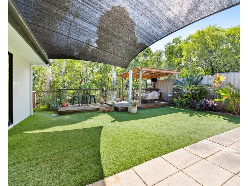 /13 Icefire Quay, Trinity Park QLD 4879