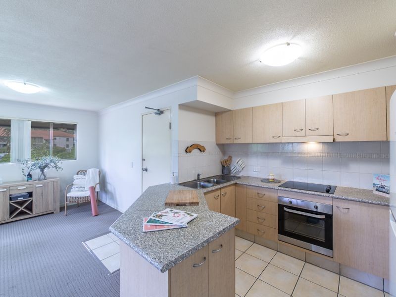 7/53 Stapylton Street, Coolangatta QLD 4225