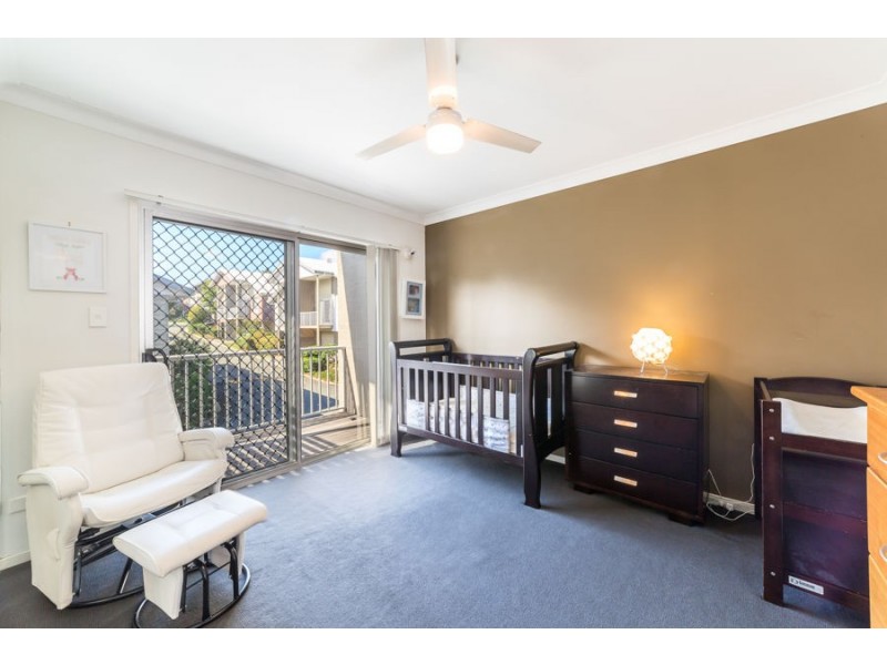 8/27 Eugenia Circuit, Robina QLD 4226