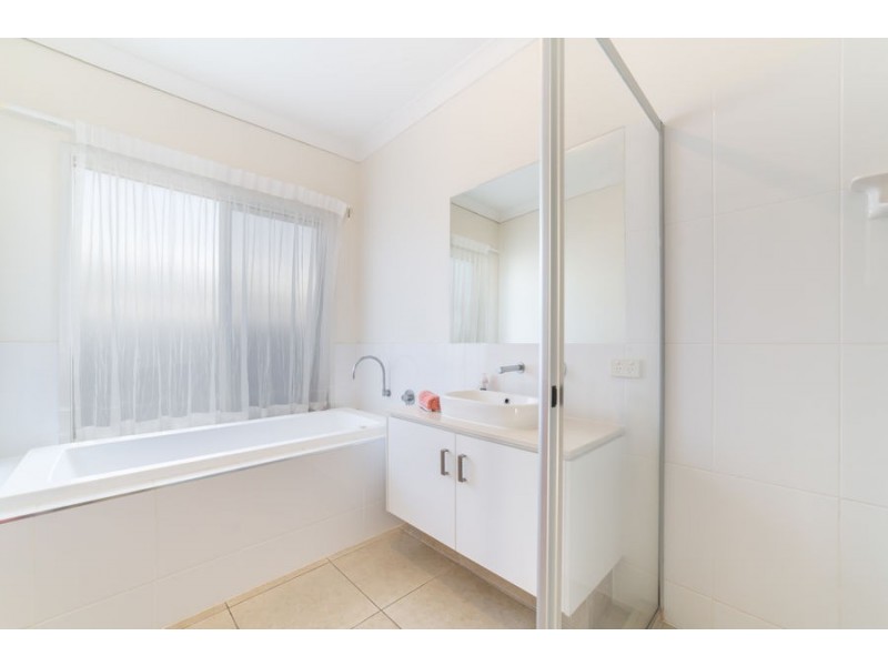 10 Captain Hope Avenue, Maudsland QLD 4210