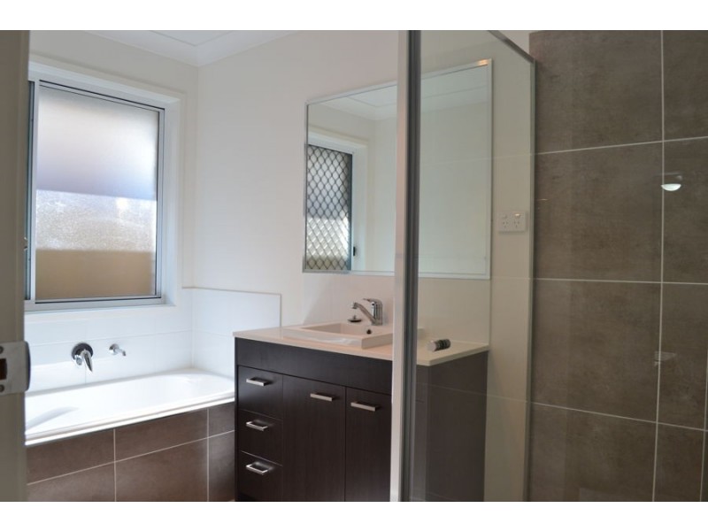 189 McKinnon Drive, Yarrabilba QLD 4207
