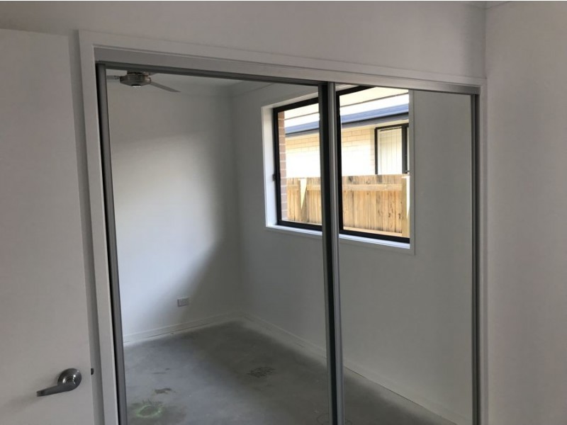 19 Village Boulevarde, Pimpama QLD 4209