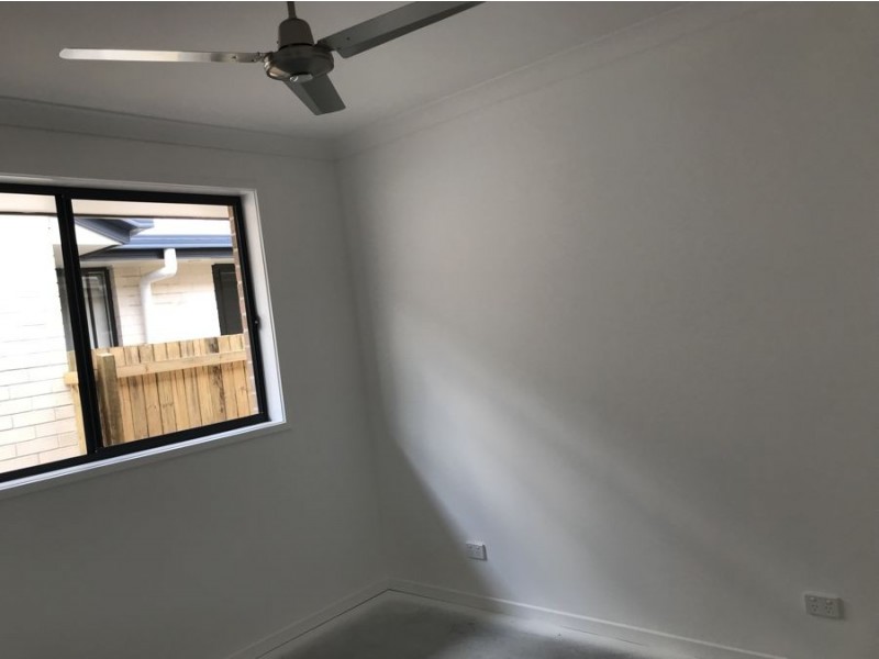 19 Village Boulevarde, Pimpama QLD 4209
