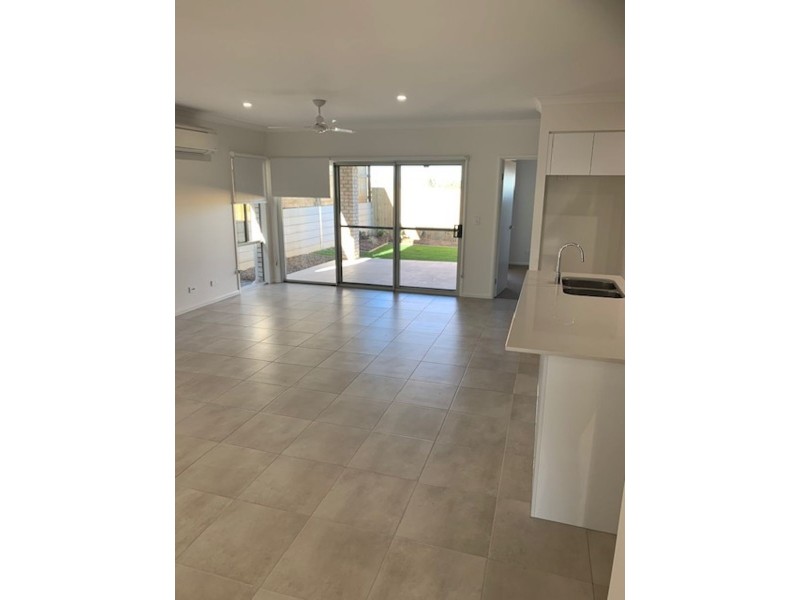 Deebing Heights QLD 4306