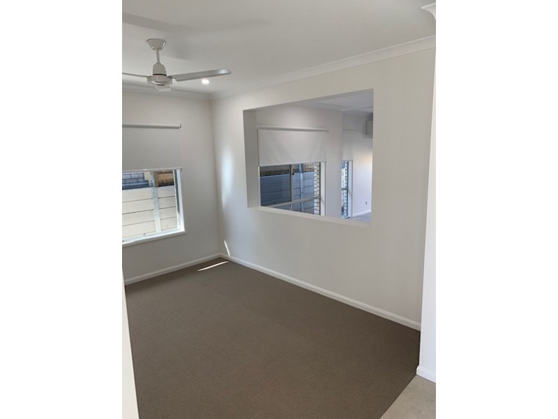 Deebing Heights QLD 4306