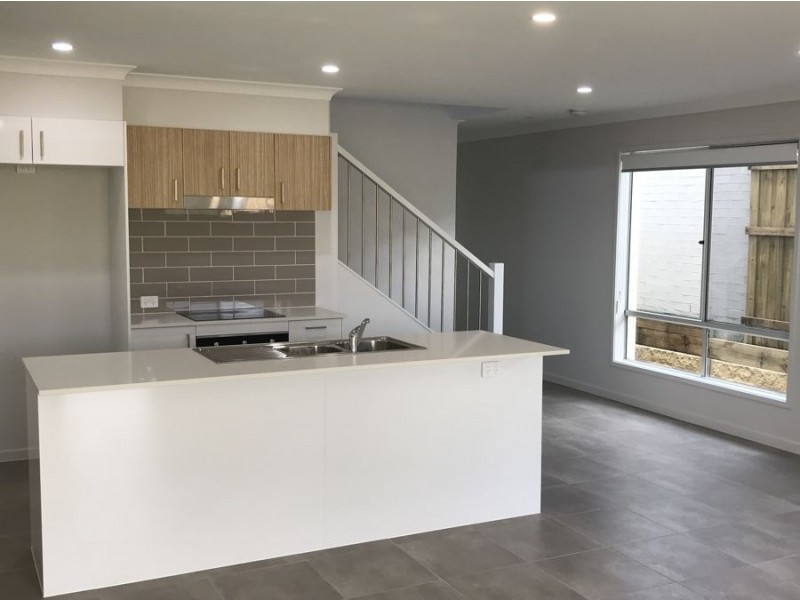 Sudbury Drive, Pimpama QLD 4209