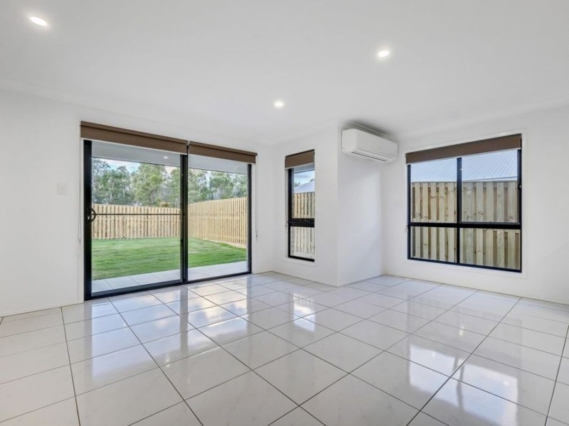 268 Fairbourne Terrace, Pimpama QLD 4209