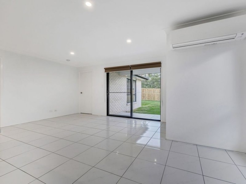 268 Fairbourne Terrace, Pimpama QLD 4209