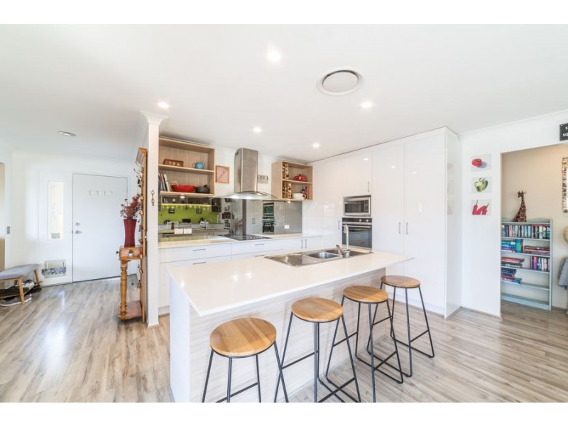 1 Sirec Way, Burleigh Heads QLD 4220