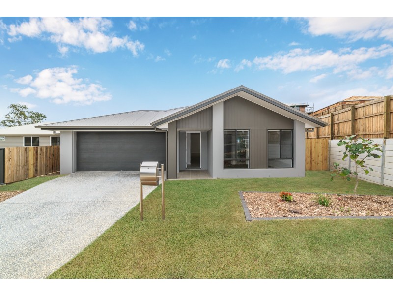 4 Finlayson Street, Spring Mountain QLD 4124