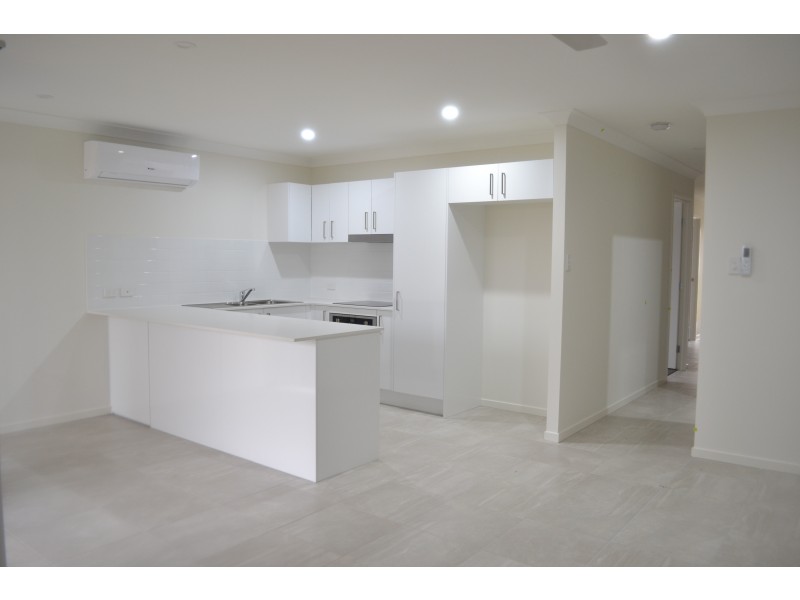30a Ludwig St, Leichhardt QLD 4305