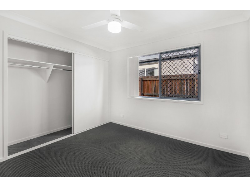 8B Love St, Upper Caboolture QLD 4510
