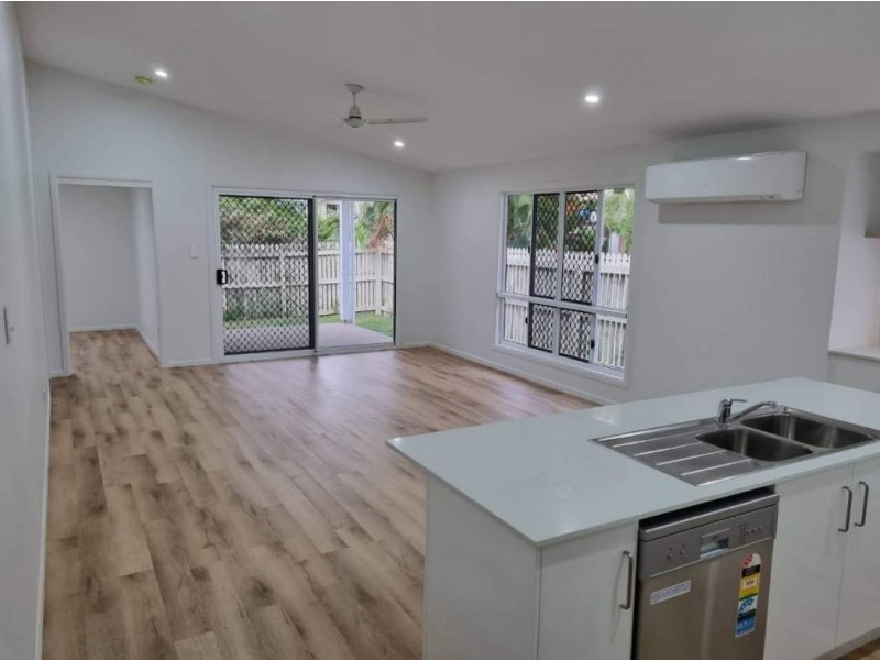 343 Oscadia Way, Parkhurst QLD 4702