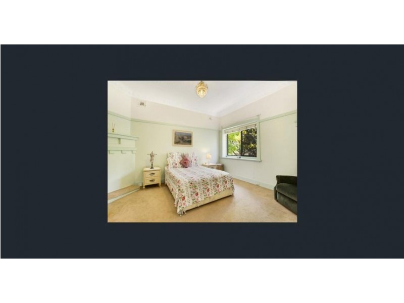 18 Undine Street, Russell Lea NSW 2046