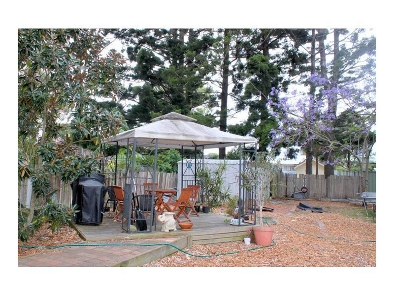 18 Welcome Street, Woy Woy NSW 2256