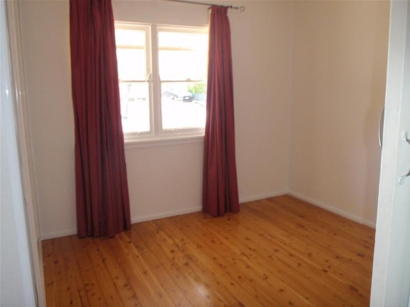 18 Welcome Street, Woy Woy NSW 2256