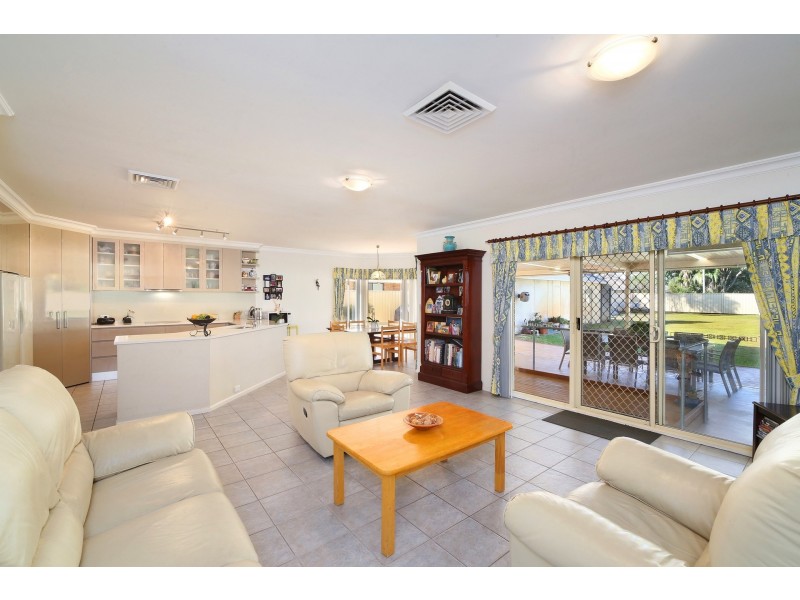 26 Flathead Road, Ettalong Beach NSW 2257