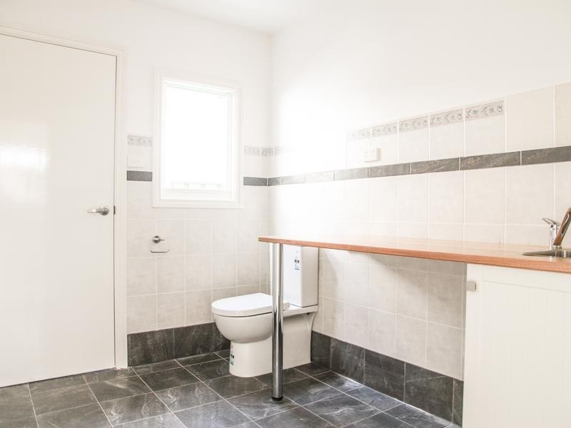 27 Angler Street, Woy Woy NSW 2256