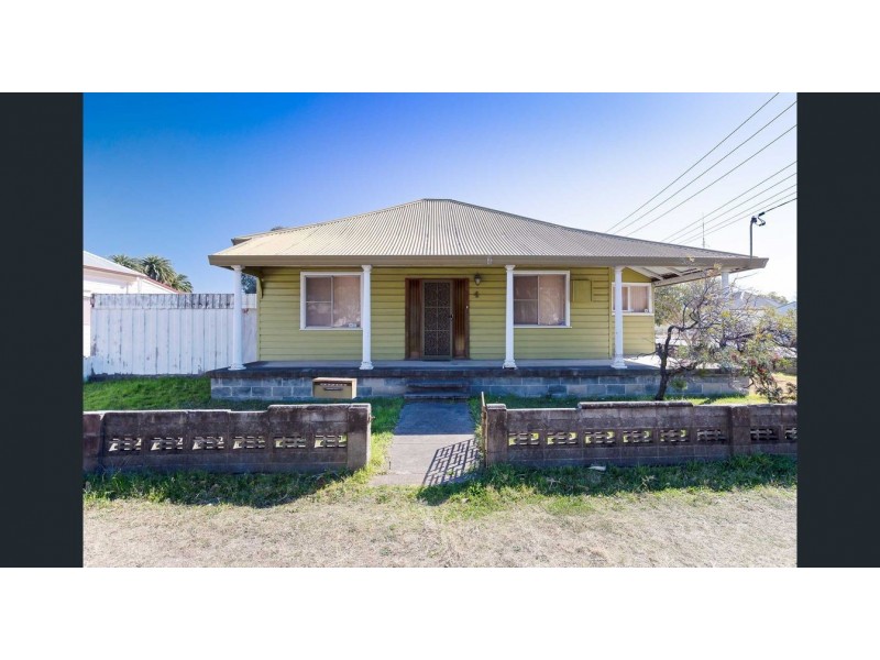 4 Ferguson Street, Cessnock NSW 2325