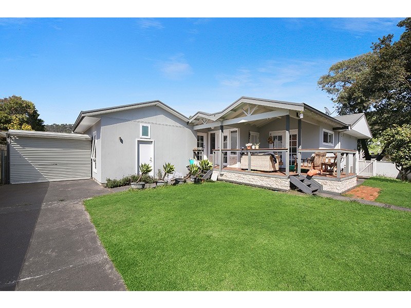 6 Grafton Avenue, Woy Woy NSW 2256