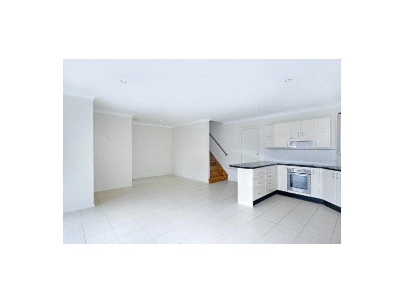 1/142 Barrenjoey Road, Ettalong Beach NSW 2257