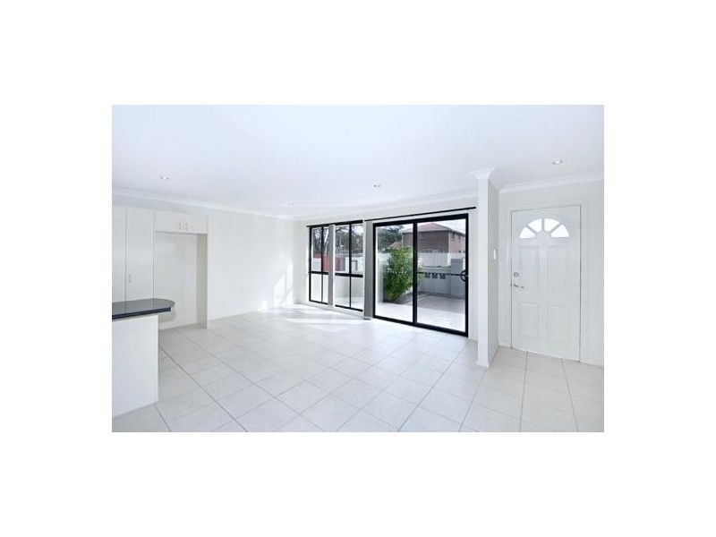 1/142 Barrenjoey Road, Ettalong Beach NSW 2257