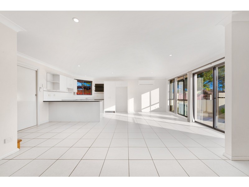 1/142 Barrenjoey Road, Ettalong Beach NSW 2257