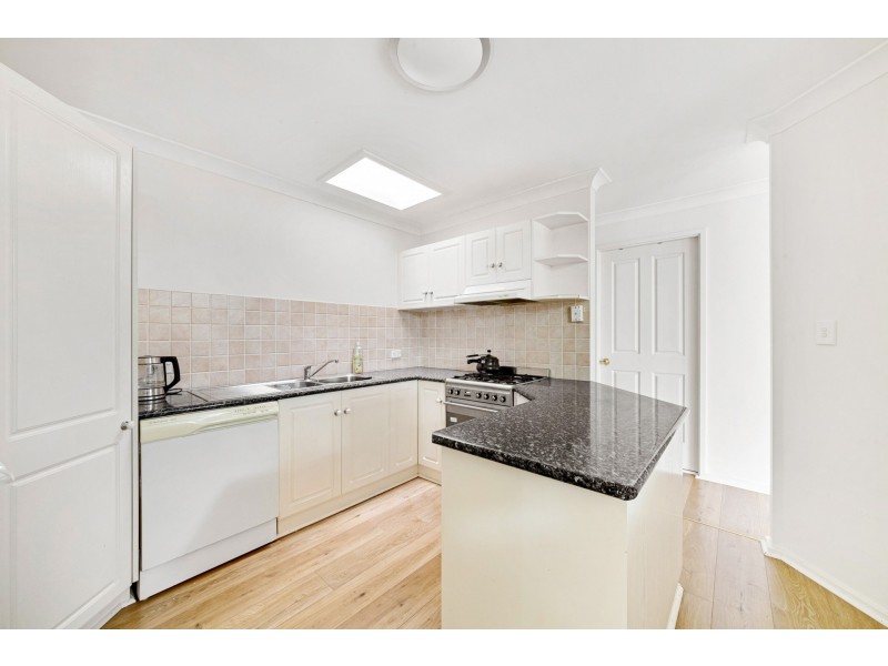 1/134 Barrenjoey Road, Ettalong Beach NSW 2257