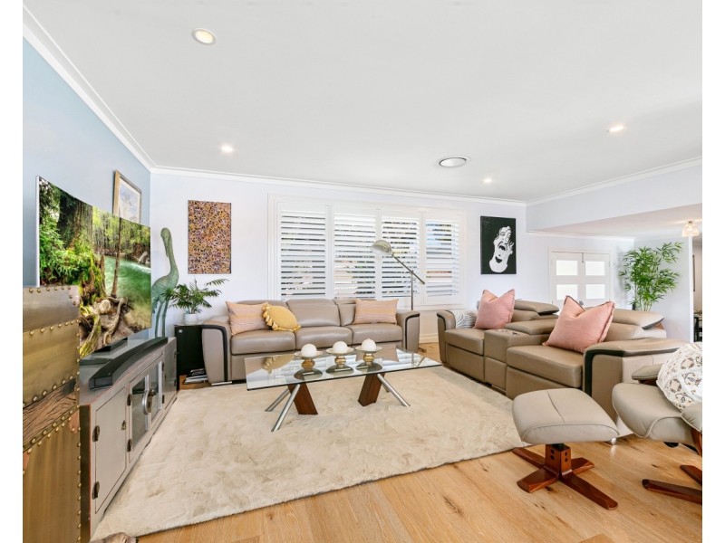 13 Mainsail Avenue, St Huberts Island NSW 2257