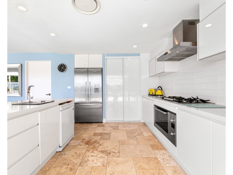 13 Mainsail Avenue, St Huberts Island NSW 2257