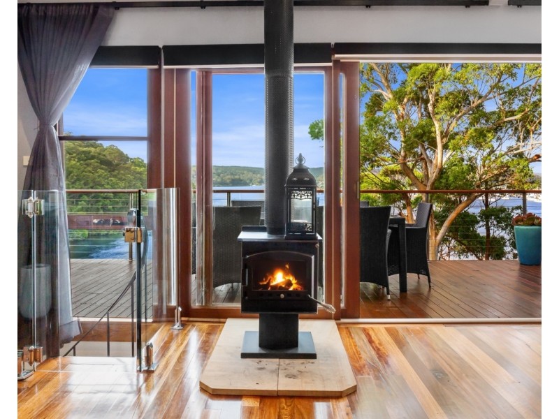 116 Daley Avenue, Daleys Point NSW 2257