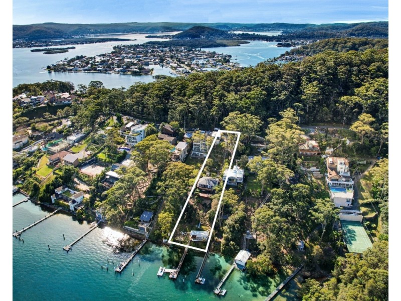 116 Daley Avenue, Daleys Point NSW 2257