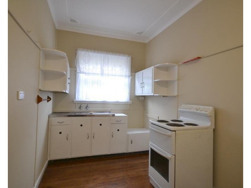 25 Winifred Avenue, Umina Beach NSW 2257