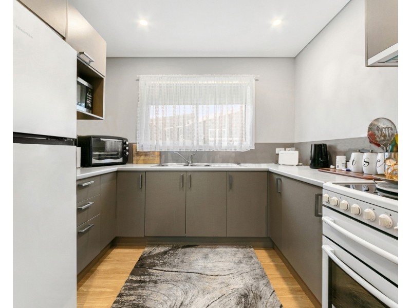 25 Winifred Avenue, Umina Beach NSW 2257