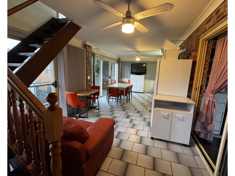 1/332 Ocean View Road, Ettalong Beach NSW 2257