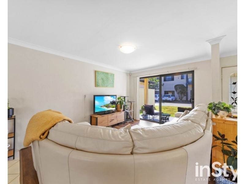 5/74 Hutton Road, The Entrance North NSW 2261